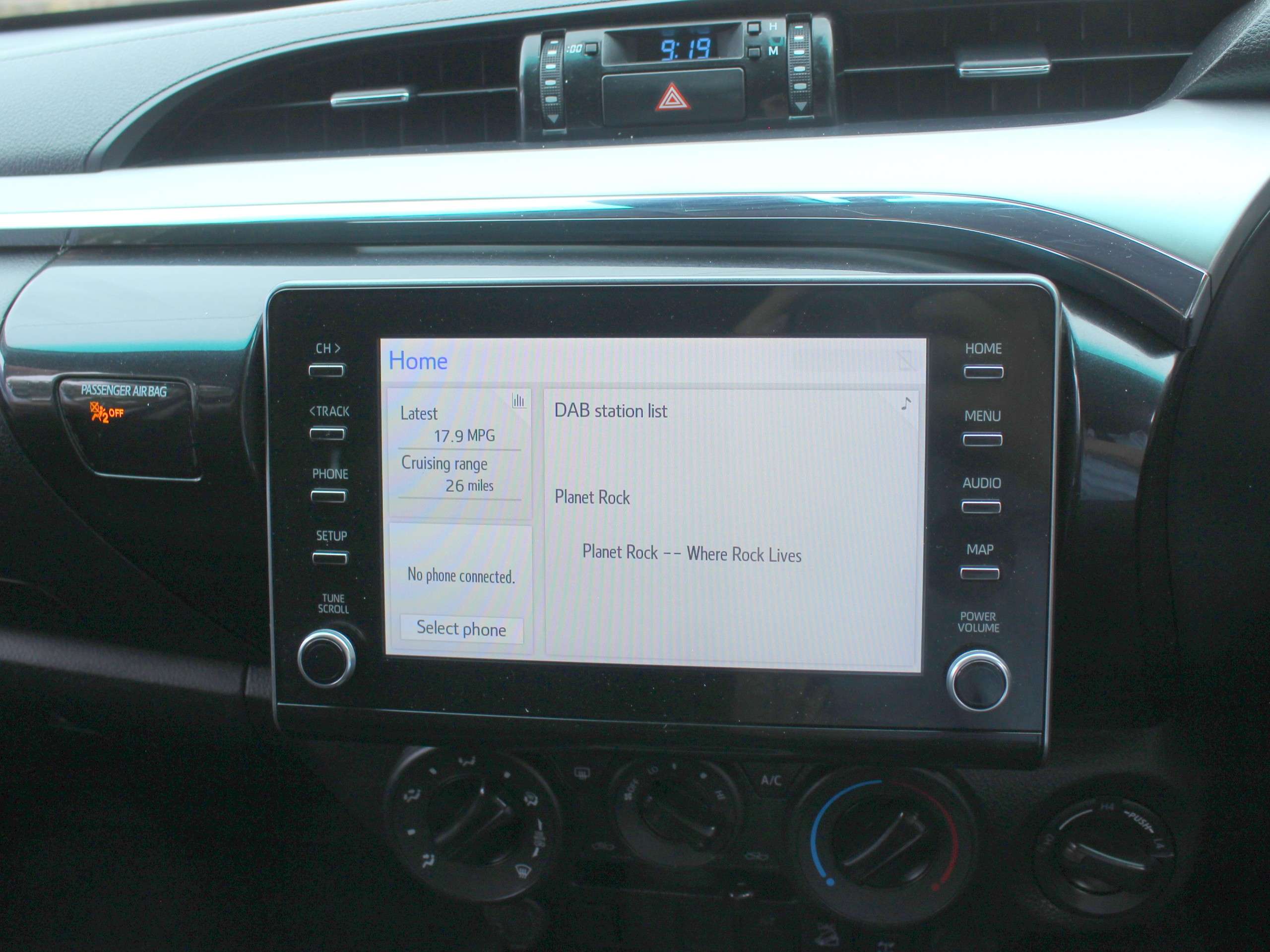 2022 TOYOTA HILUX 2022 TOYOTA HILUX