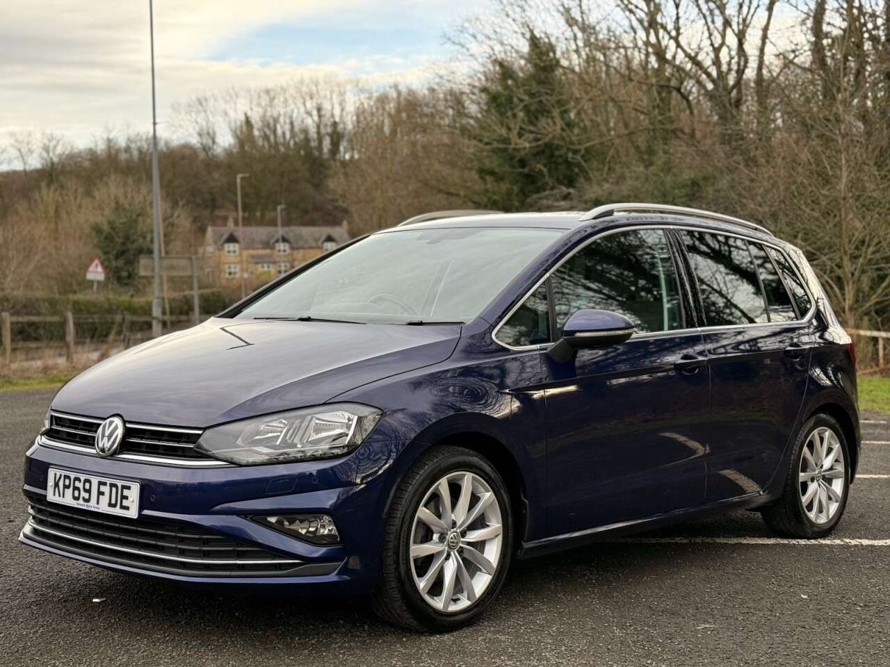 2019 VOLKSWAGEN GOLF SV 2019 VOLKSWAGEN GOLF SV