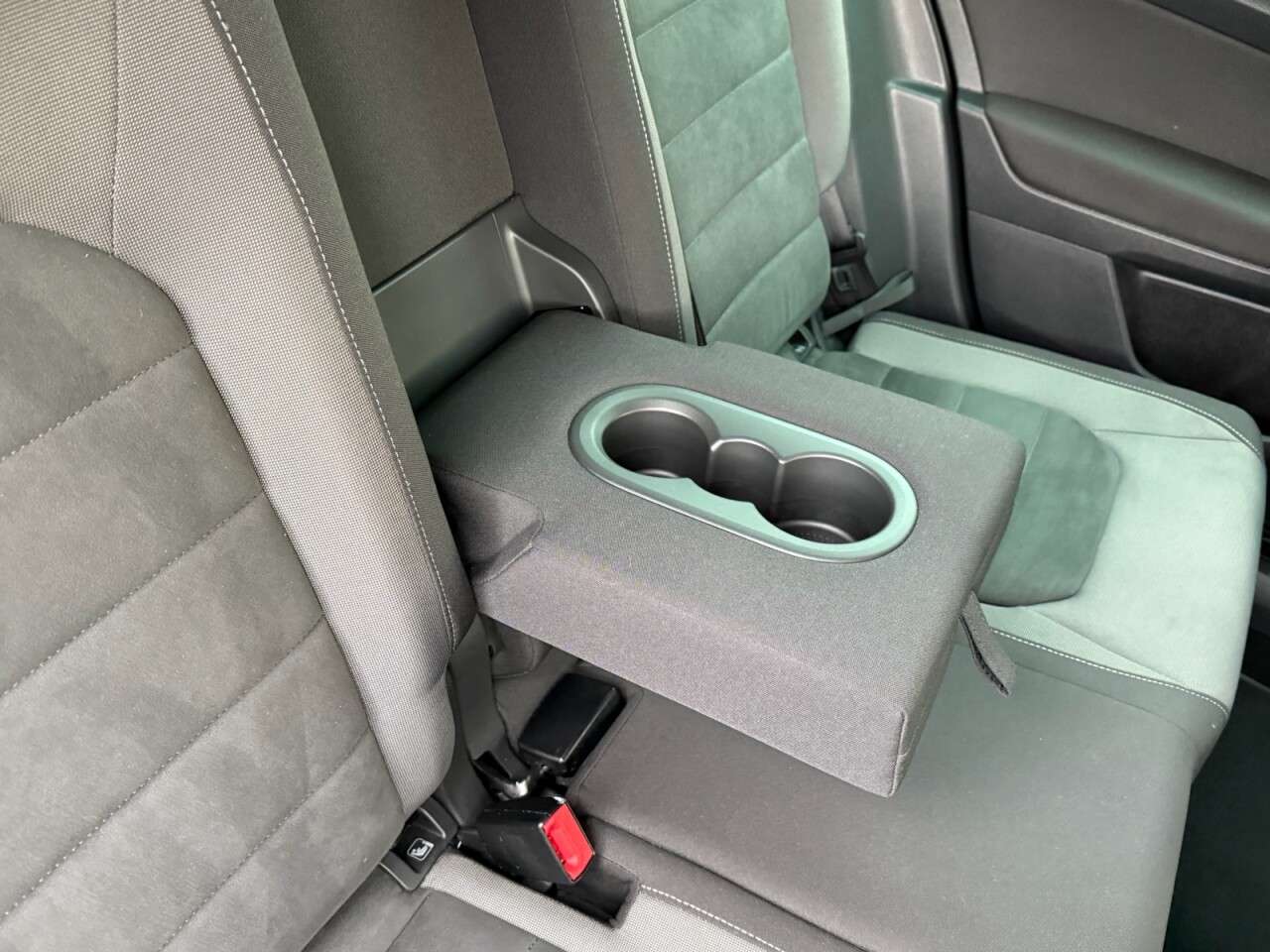 2019 VOLKSWAGEN GOLF SV 2019 VOLKSWAGEN GOLF SV