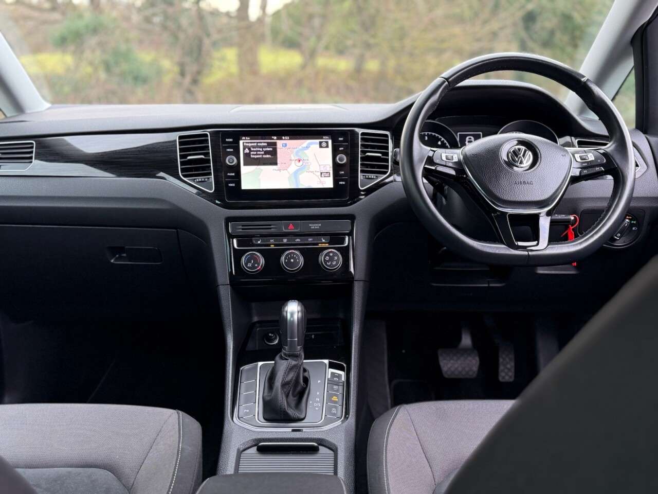 2019 VOLKSWAGEN GOLF SV 2019 VOLKSWAGEN GOLF SV