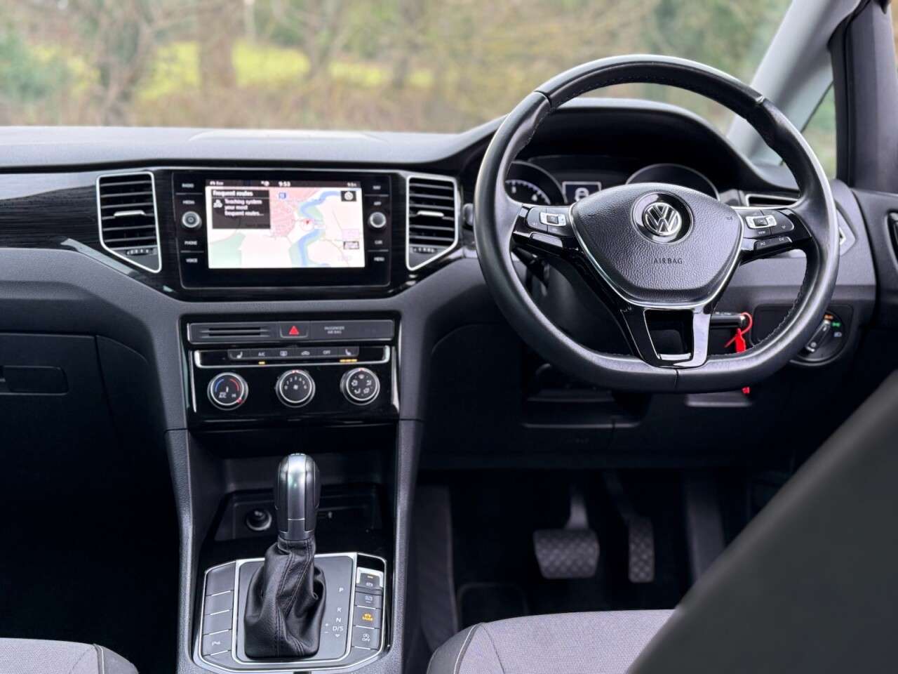 2019 VOLKSWAGEN GOLF SV 2019 VOLKSWAGEN GOLF SV