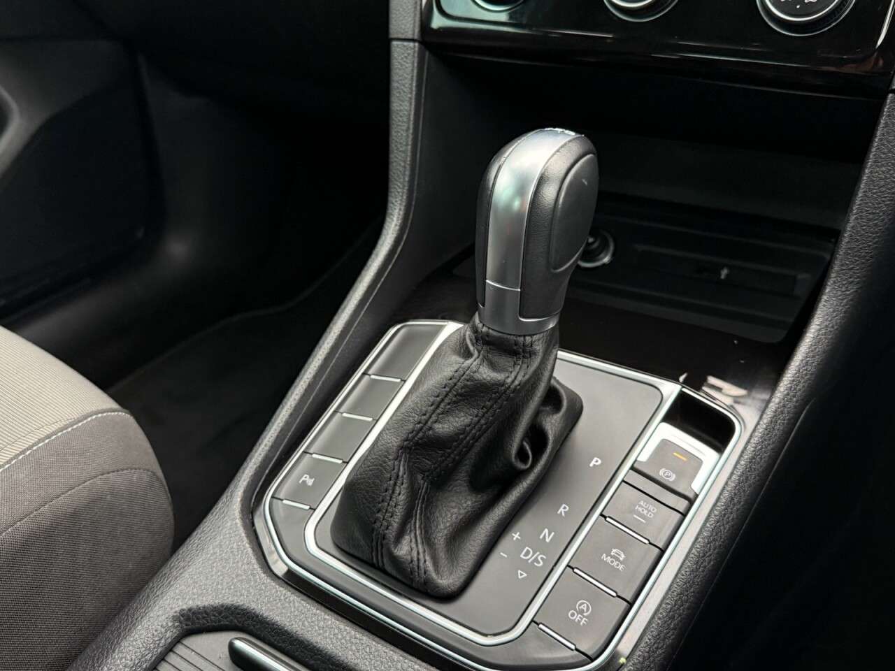 2019 VOLKSWAGEN GOLF SV 2019 VOLKSWAGEN GOLF SV