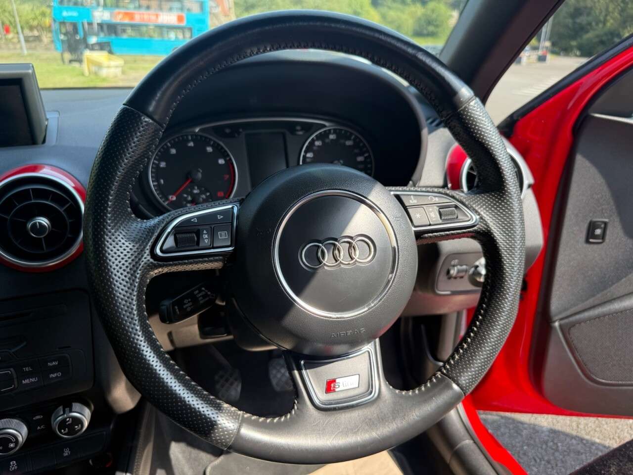 2014 AUDI A1 2014 AUDI A1