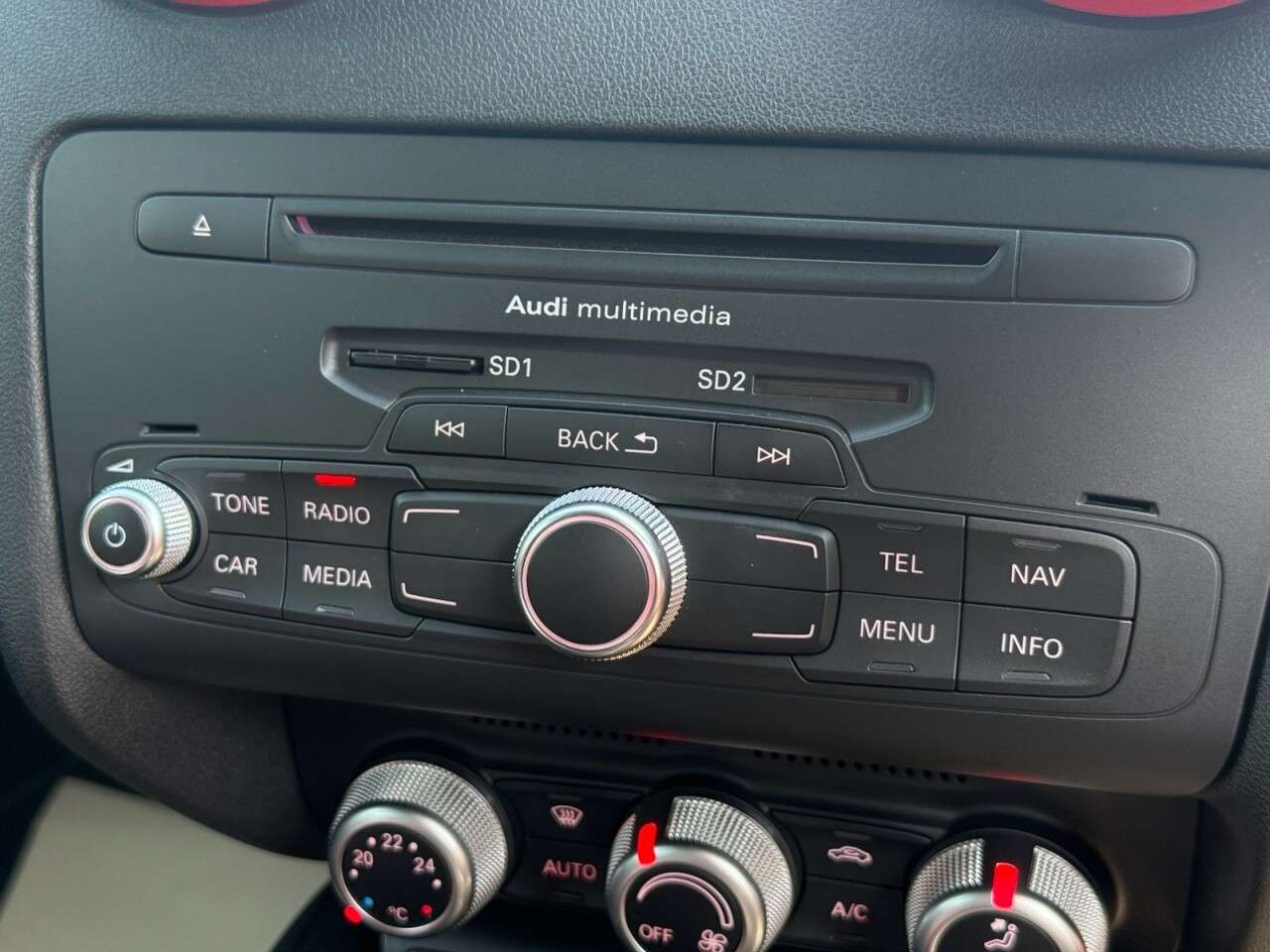 2014 AUDI A1 2014 AUDI A1