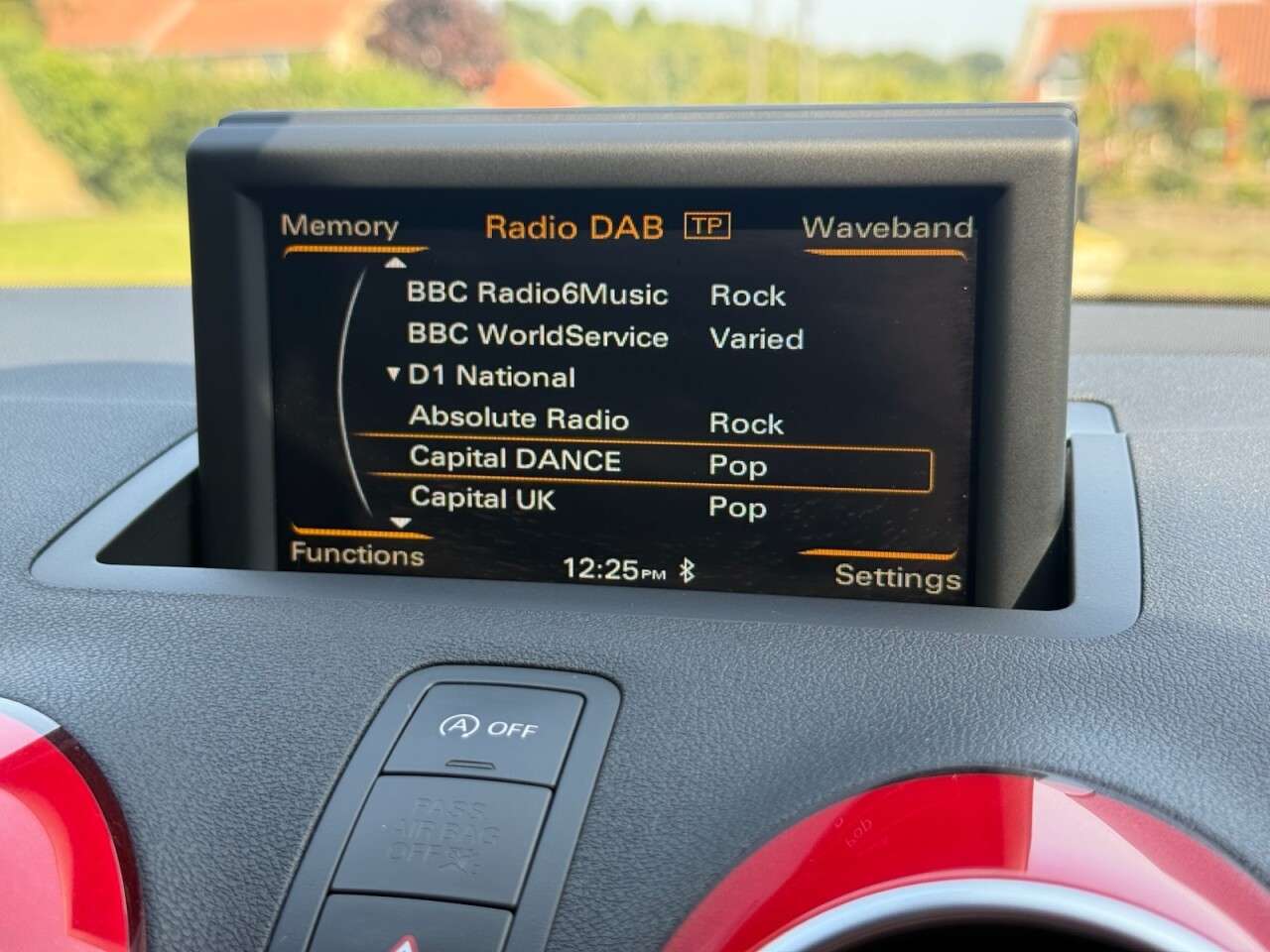 2014 AUDI A1 2014 AUDI A1