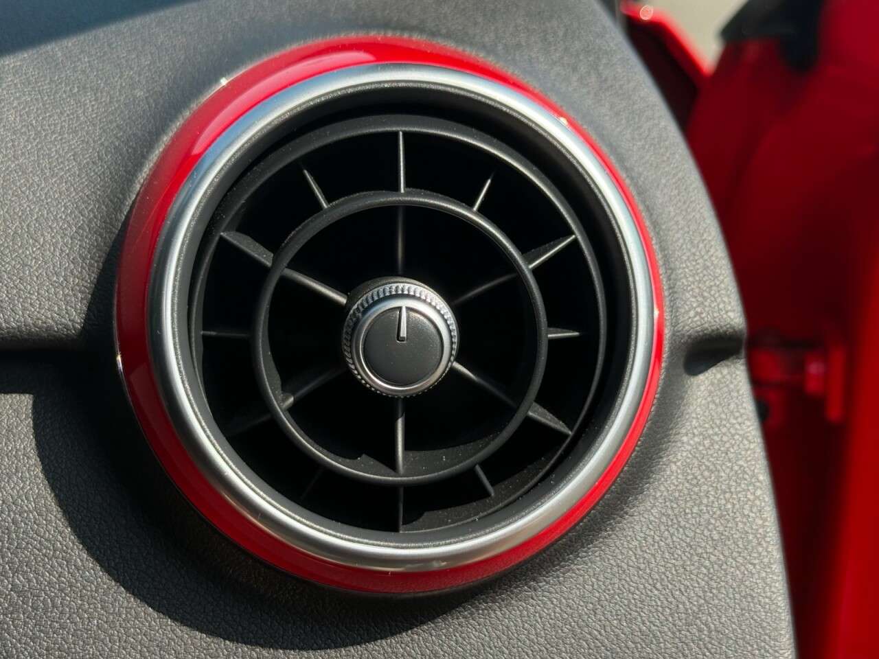 2014 AUDI A1 2014 AUDI A1