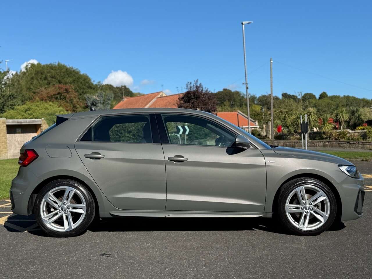 2019 AUDI A1 2019 AUDI A1