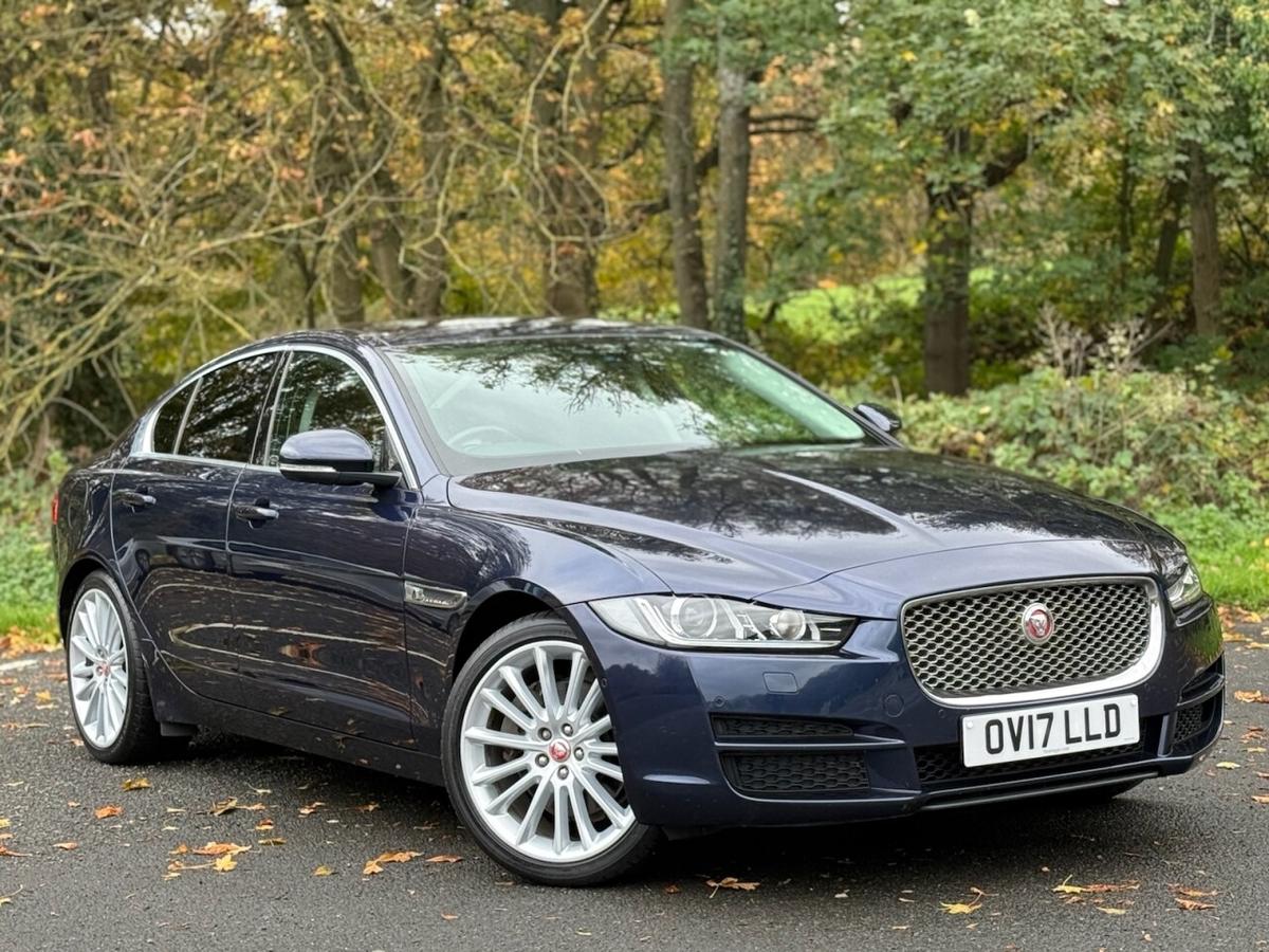 Check out this Jaguar Xe 2017 Diesel Automatic