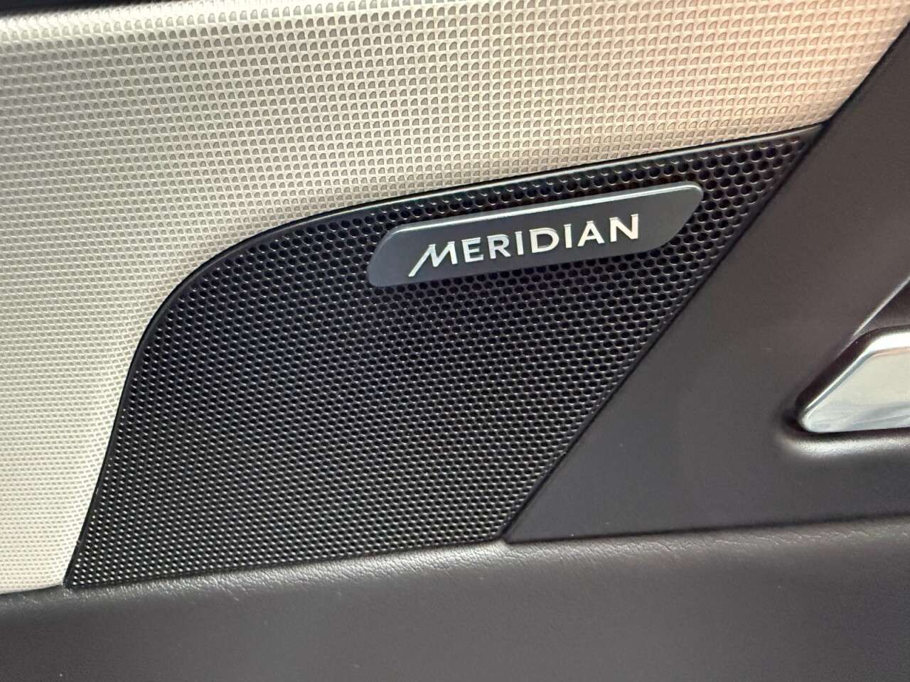 2017 JAGUAR XE 2017 JAGUAR XE