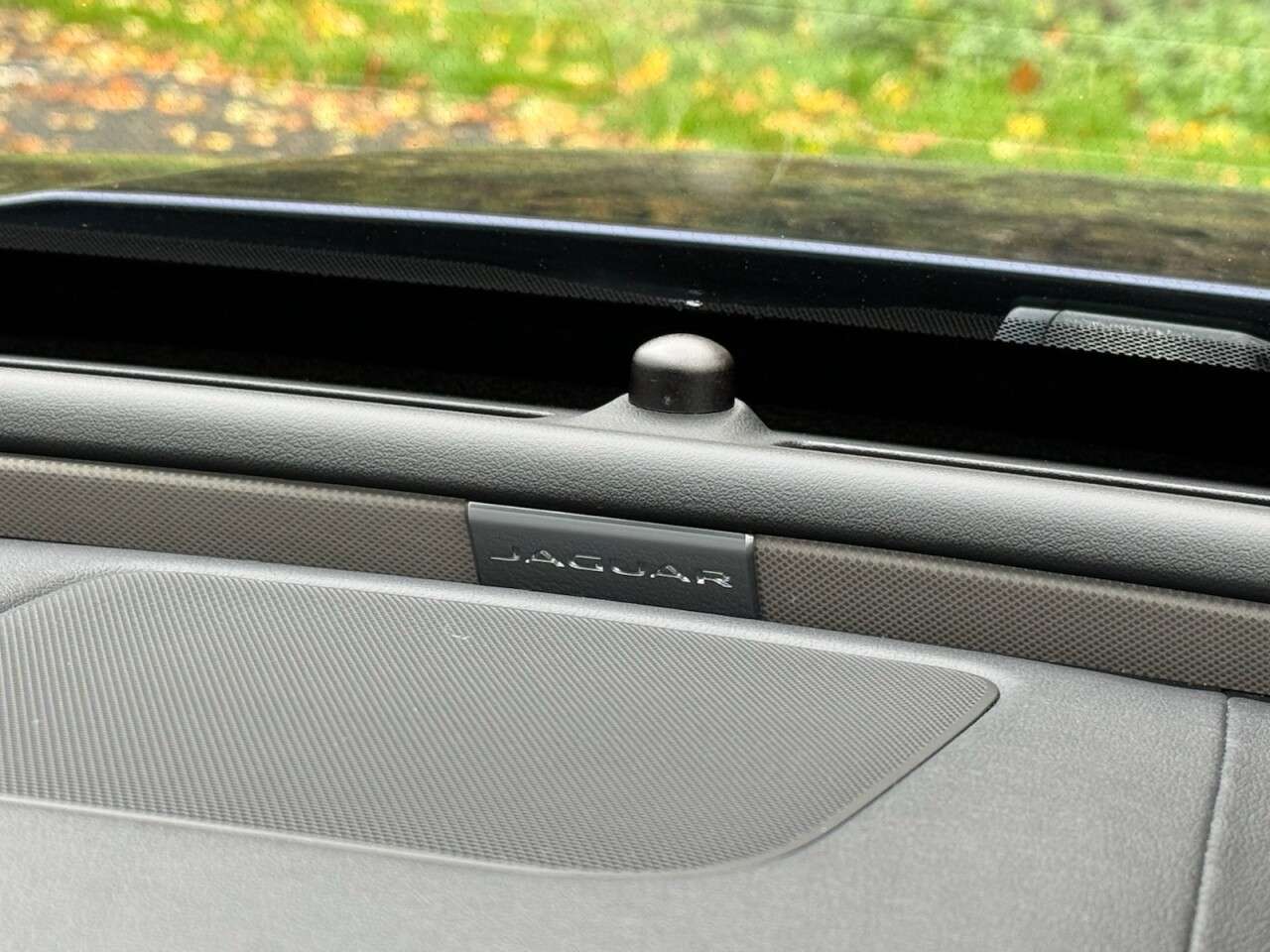 2017 JAGUAR XE 2017 JAGUAR XE