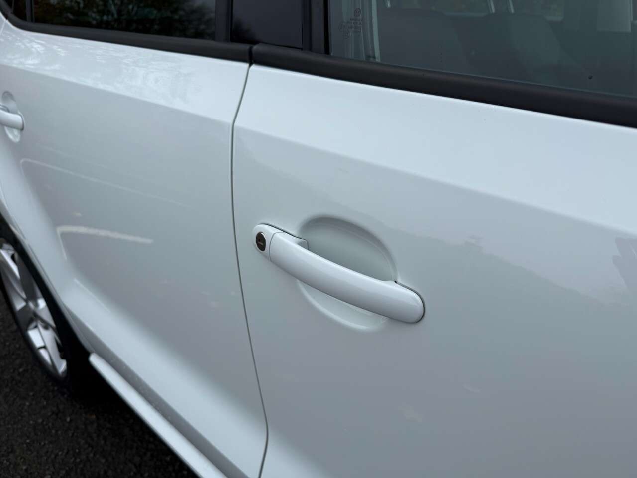 2015 VOLKSWAGEN POLO 2015 VOLKSWAGEN POLO