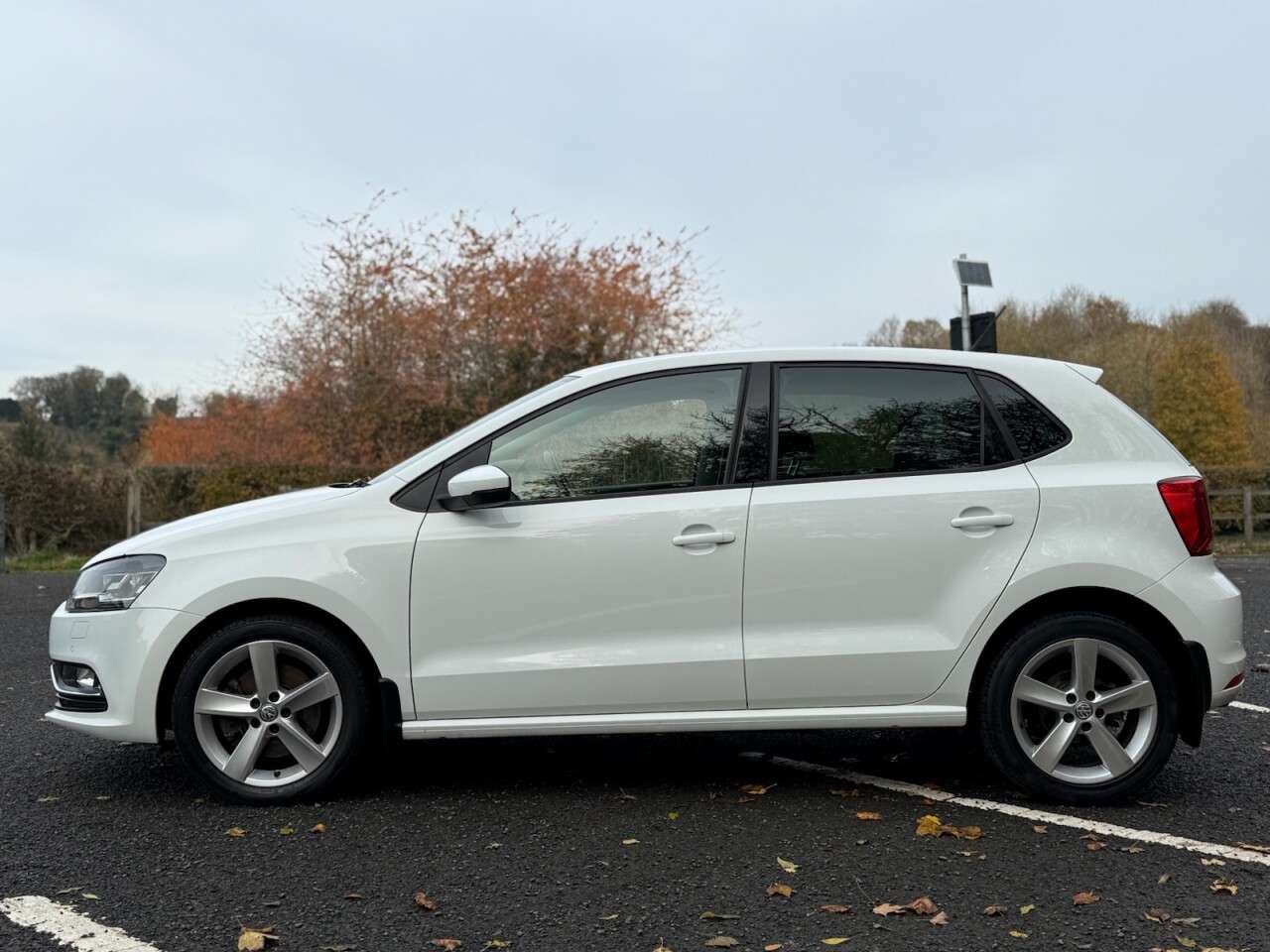 2015 VOLKSWAGEN POLO 2015 VOLKSWAGEN POLO