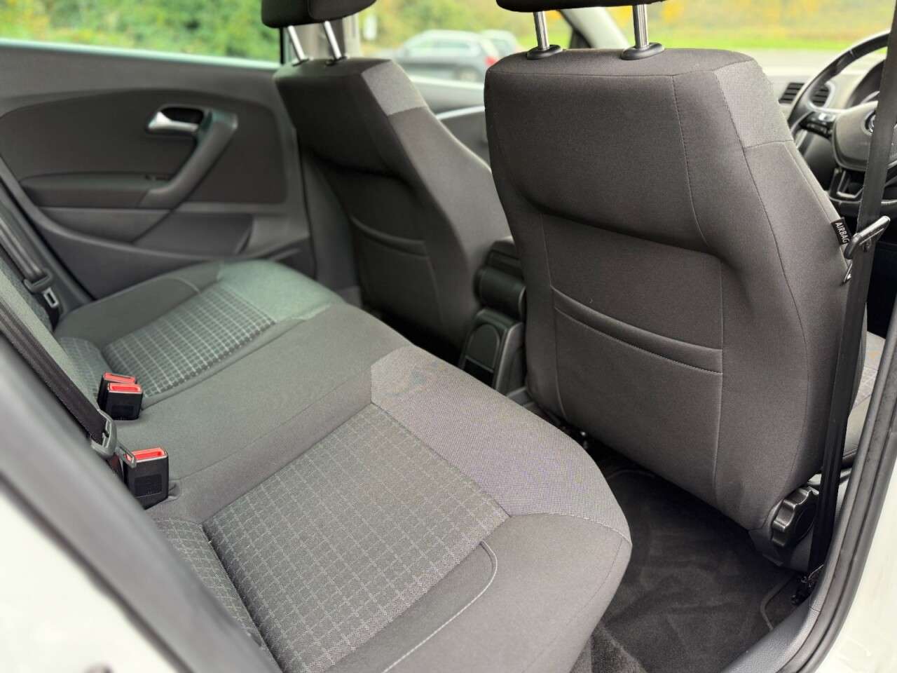 2015 VOLKSWAGEN POLO 2015 VOLKSWAGEN POLO