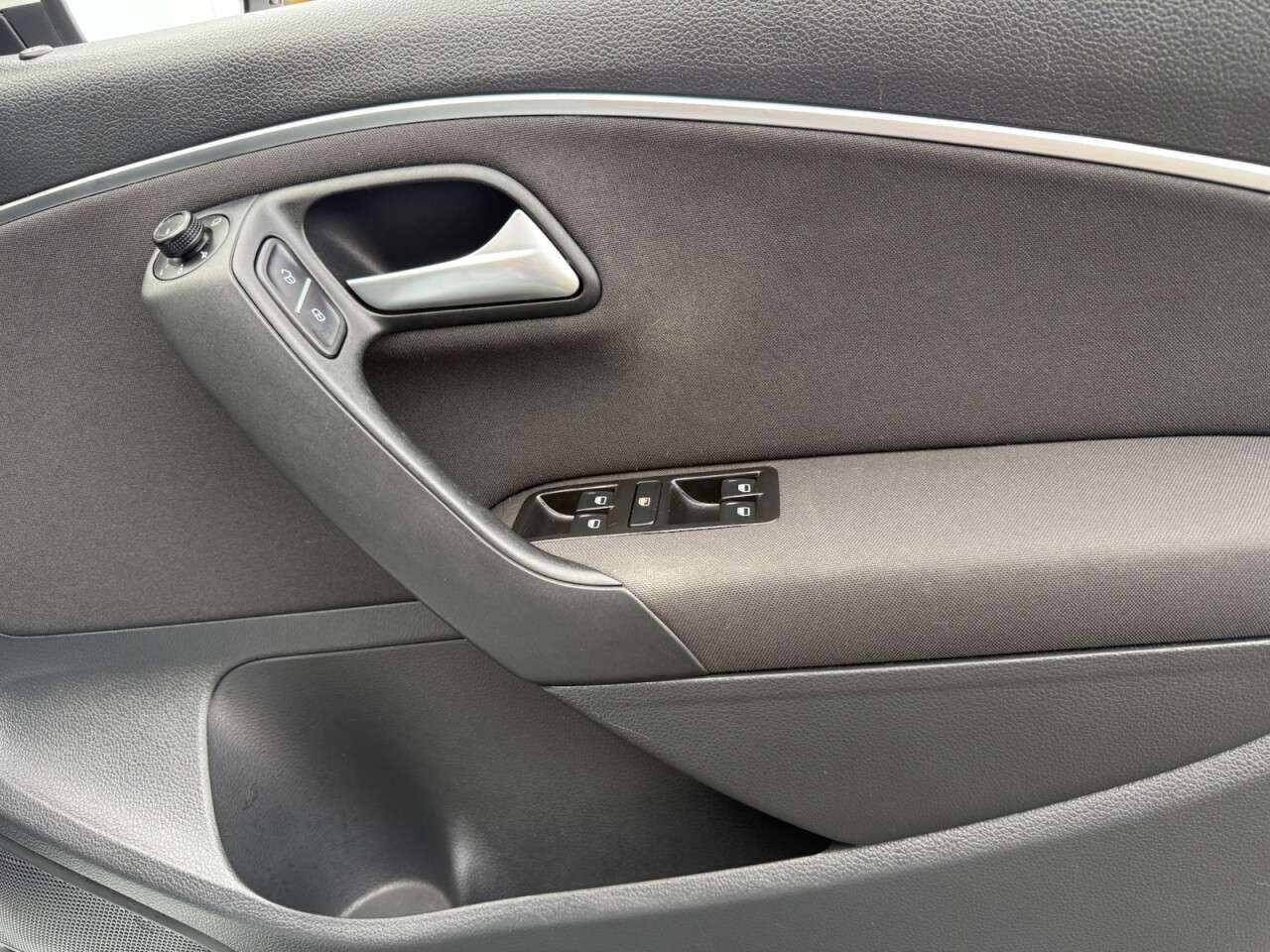 2015 VOLKSWAGEN POLO 2015 VOLKSWAGEN POLO