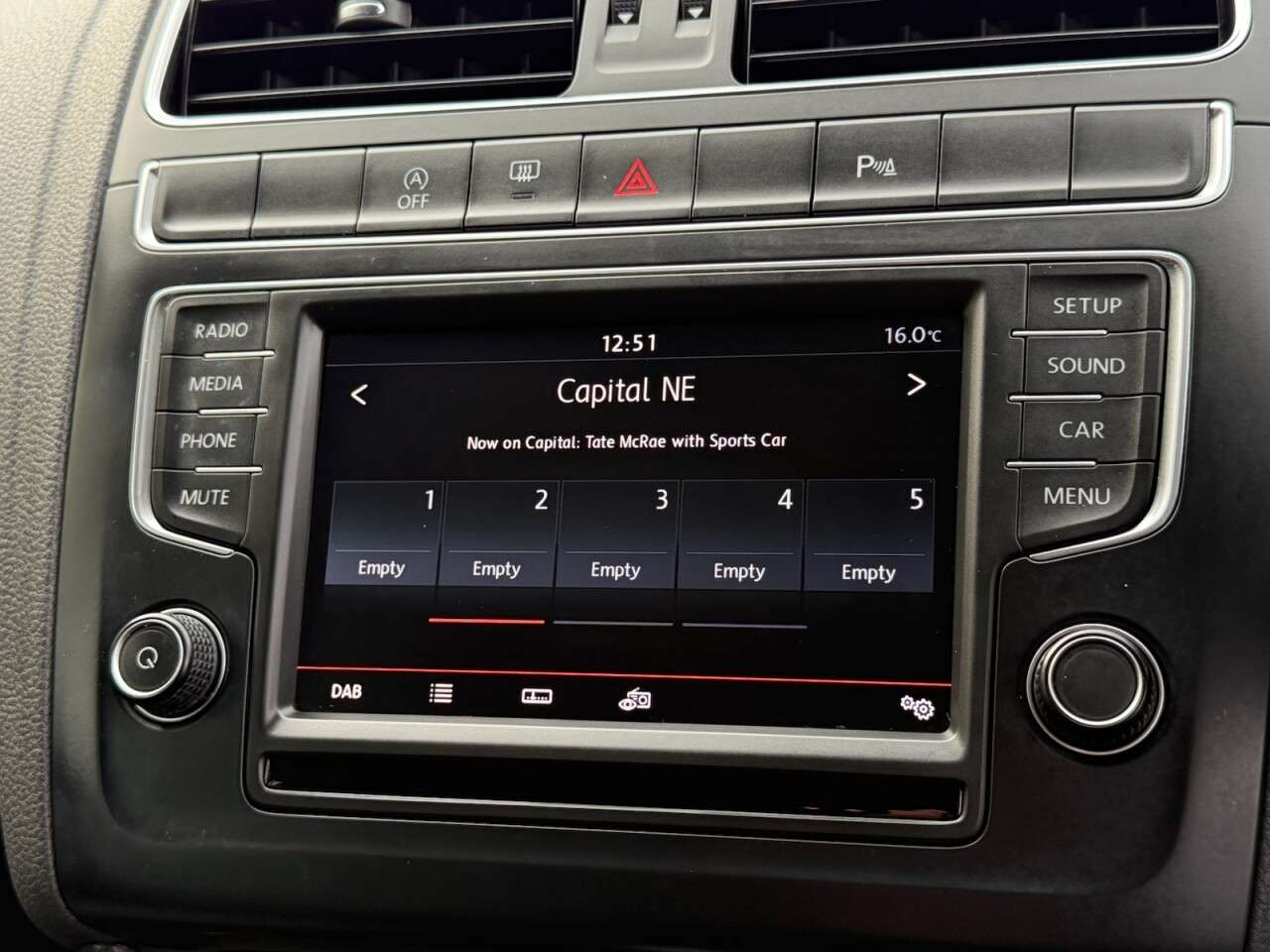 2015 VOLKSWAGEN POLO 2015 VOLKSWAGEN POLO