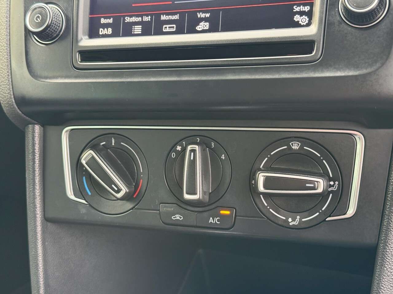 2015 VOLKSWAGEN POLO 2015 VOLKSWAGEN POLO