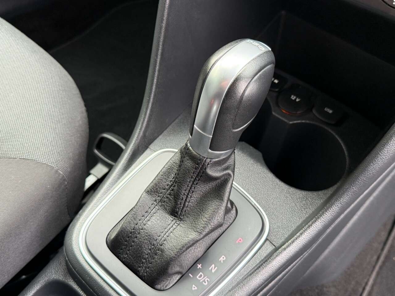 2015 VOLKSWAGEN POLO 2015 VOLKSWAGEN POLO