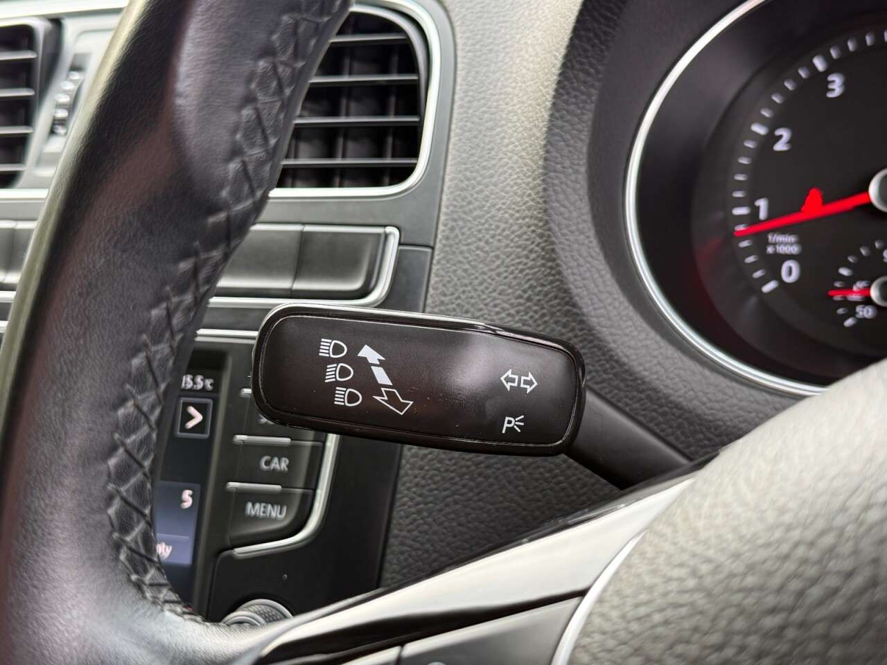 2015 VOLKSWAGEN POLO 2015 VOLKSWAGEN POLO