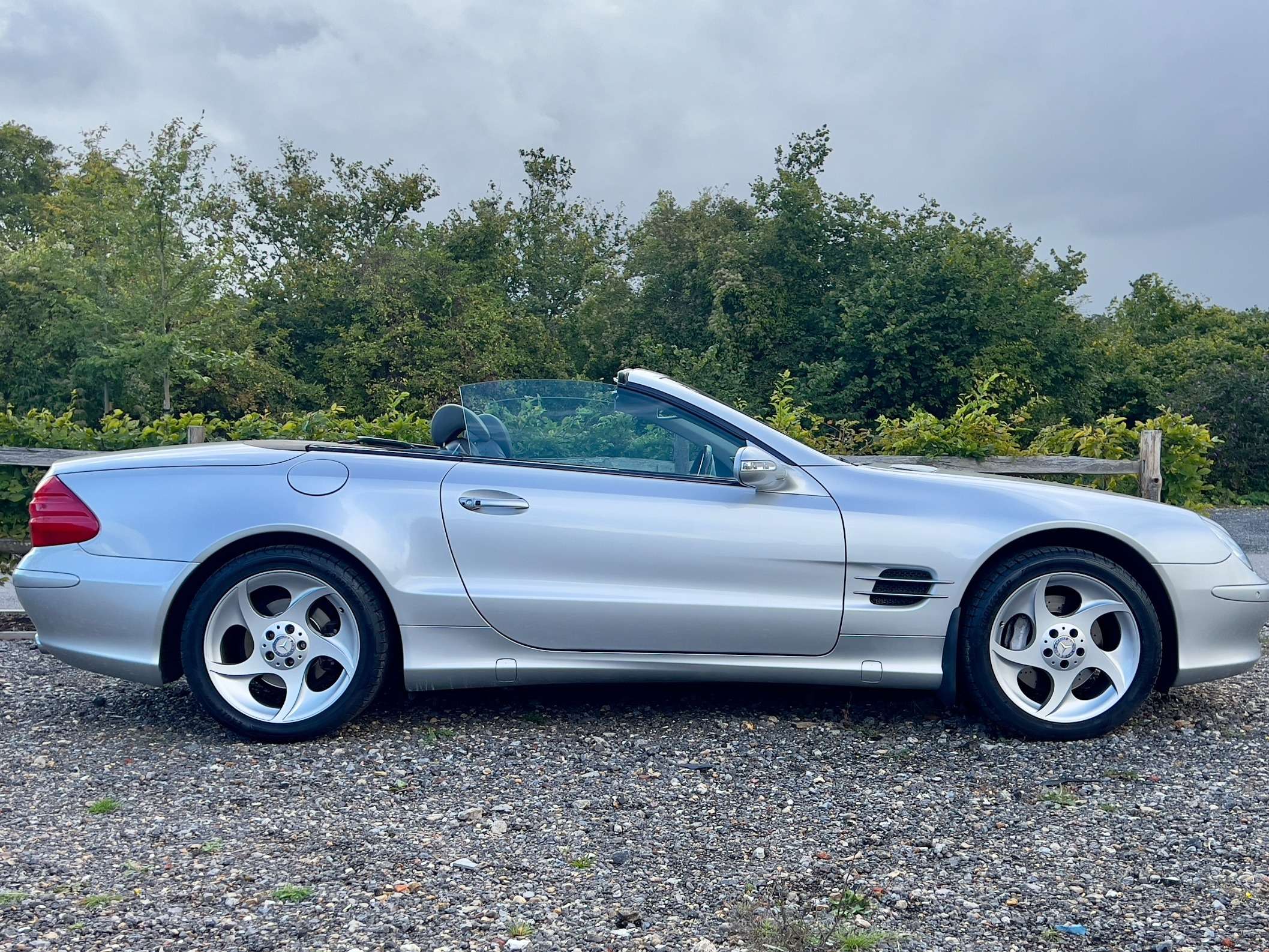 null MERCEDES-BENZ SL null MERCEDES-BENZ SL