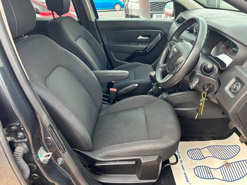 2019 DACIA DUSTER 2019 DACIA DUSTER