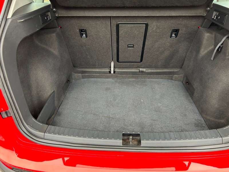 2017 SEAT ATECA 2017 SEAT ATECA