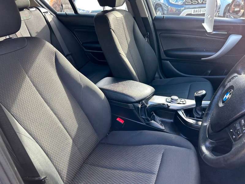 null BMW 1 SERIES null BMW 1 SERIES