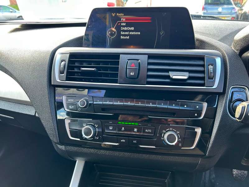 null BMW 1 SERIES null BMW 1 SERIES