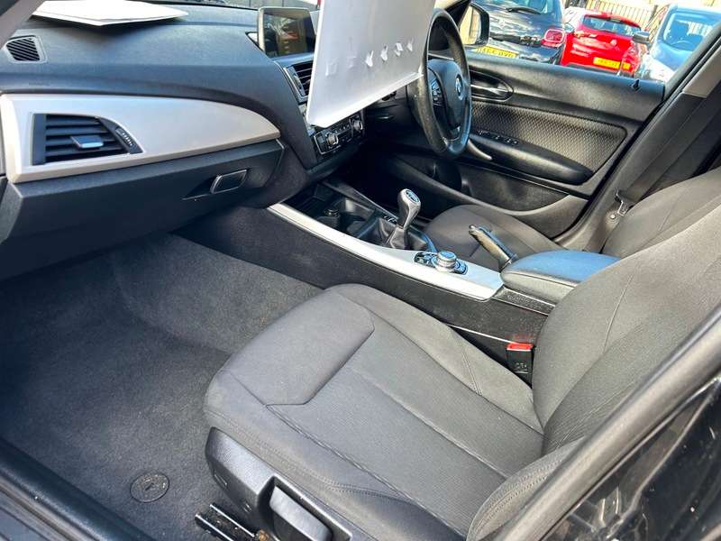 null BMW 1 SERIES null BMW 1 SERIES