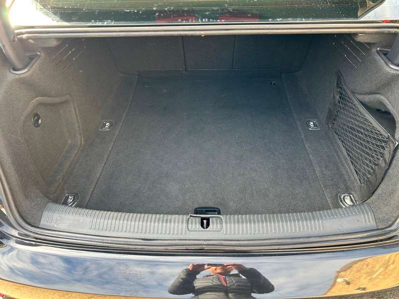 2016 AUDI A4 2016 AUDI A4