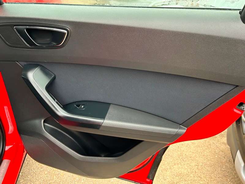 2017 SEAT ATECA 2017 SEAT ATECA