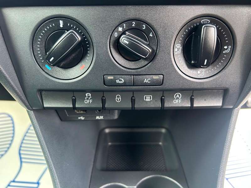 2013 SEAT TOLEDO 2013 SEAT TOLEDO