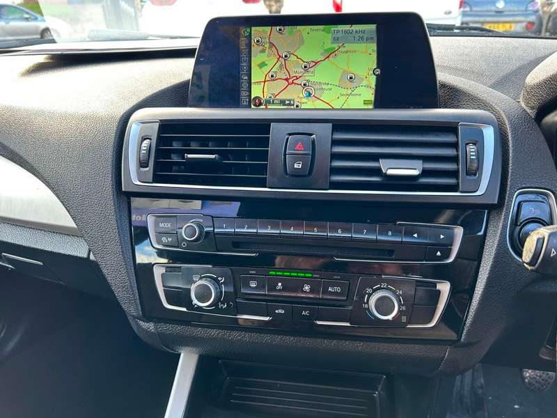 null BMW 1 SERIES null BMW 1 SERIES