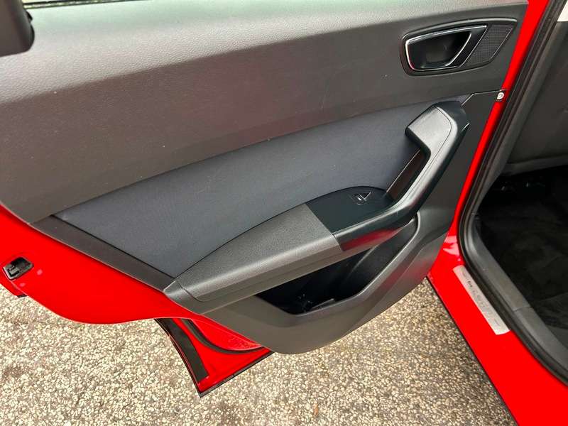 2017 SEAT ATECA 2017 SEAT ATECA