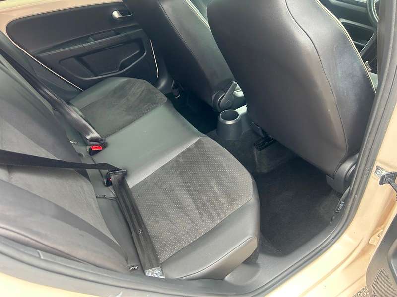 2015 SEAT MII 2015 SEAT MII