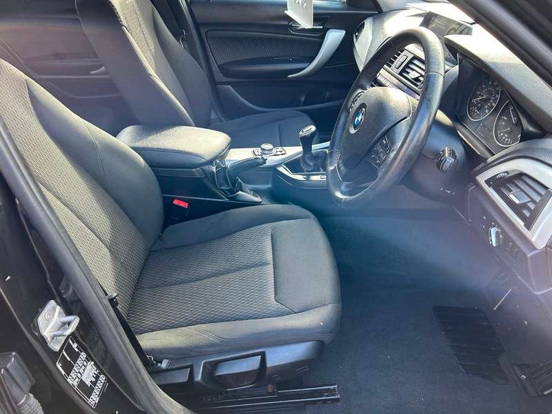 null BMW 1 SERIES null BMW 1 SERIES