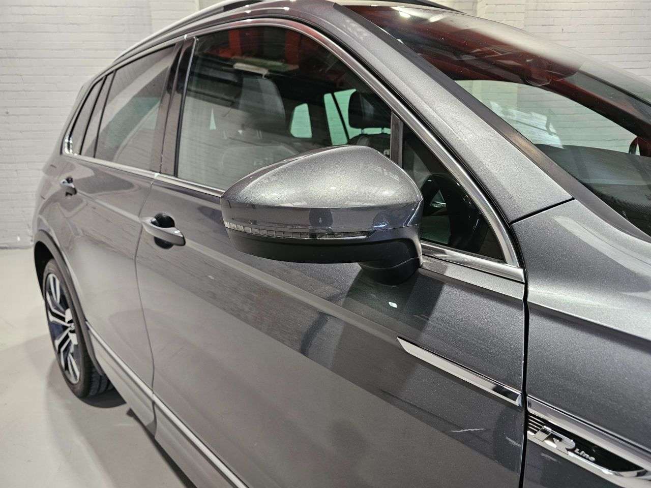 2018 VOLKSWAGEN TIGUAN 2018 VOLKSWAGEN TIGUAN