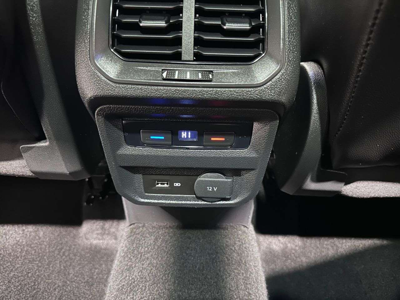 2020 VOLKSWAGEN TIGUAN 2020 VOLKSWAGEN TIGUAN