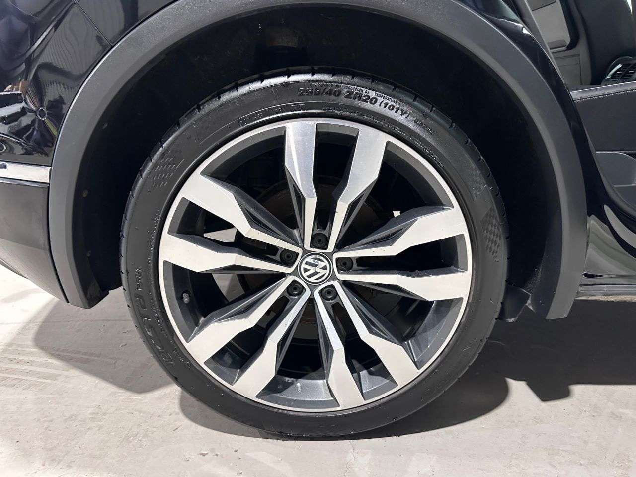 2020 VOLKSWAGEN TIGUAN 2020 VOLKSWAGEN TIGUAN
