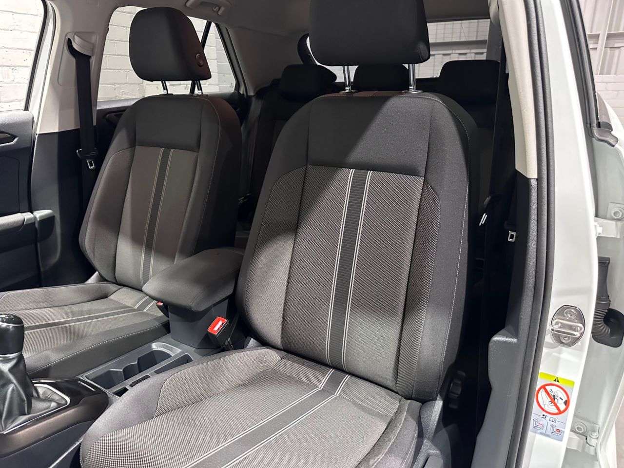 2018 VOLKSWAGEN T-ROC 2018 VOLKSWAGEN T-ROC