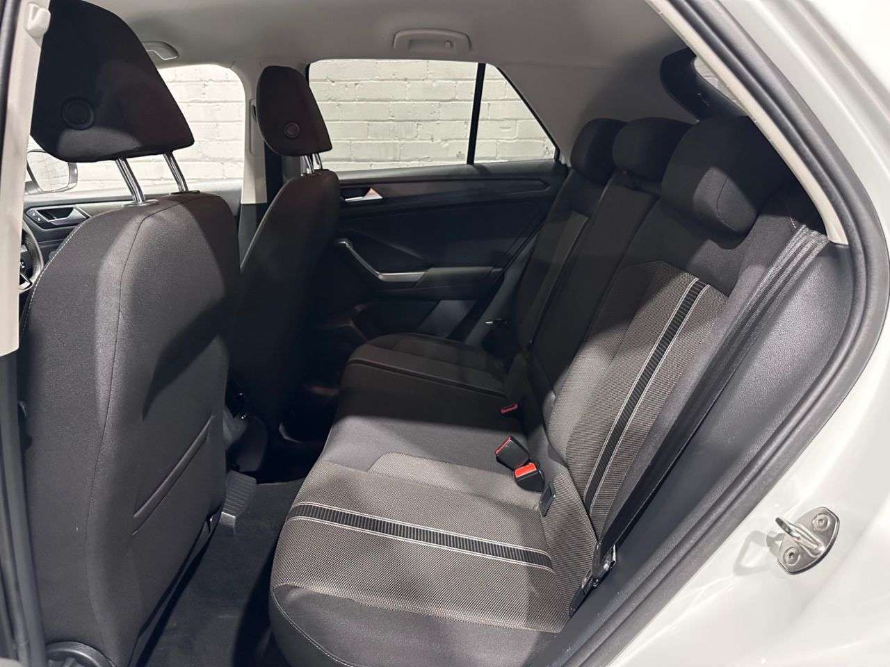 2018 VOLKSWAGEN T-ROC 2018 VOLKSWAGEN T-ROC