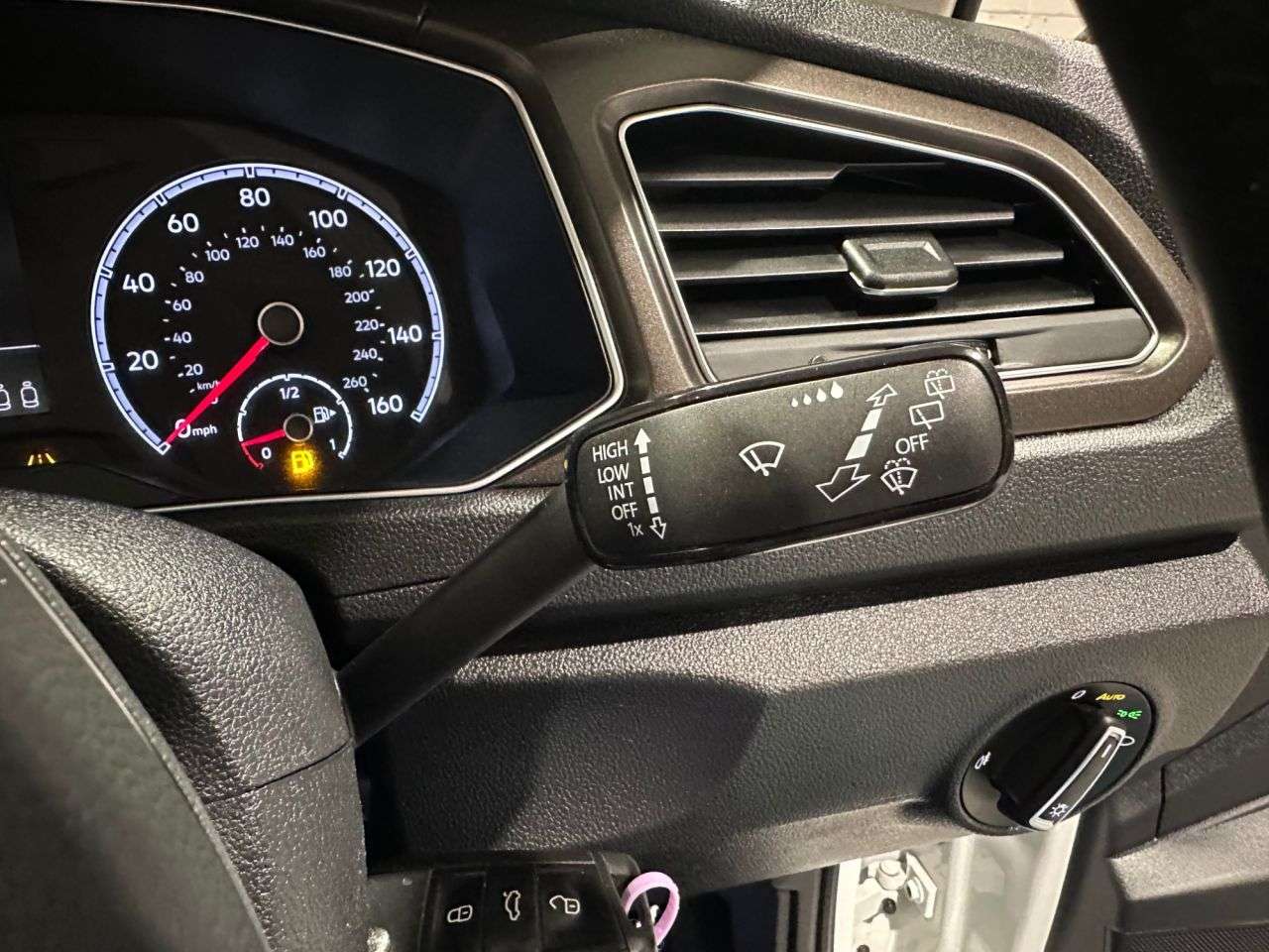 2018 VOLKSWAGEN T-ROC 2018 VOLKSWAGEN T-ROC