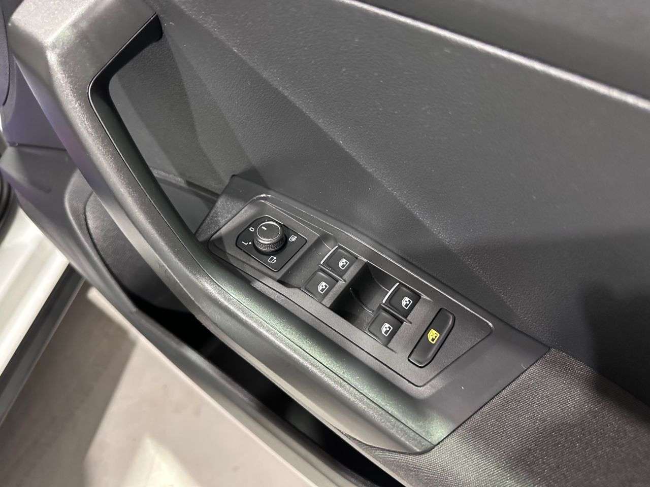 2018 VOLKSWAGEN T-ROC 2018 VOLKSWAGEN T-ROC