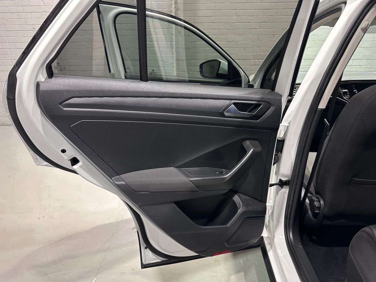 2018 VOLKSWAGEN T-ROC 2018 VOLKSWAGEN T-ROC