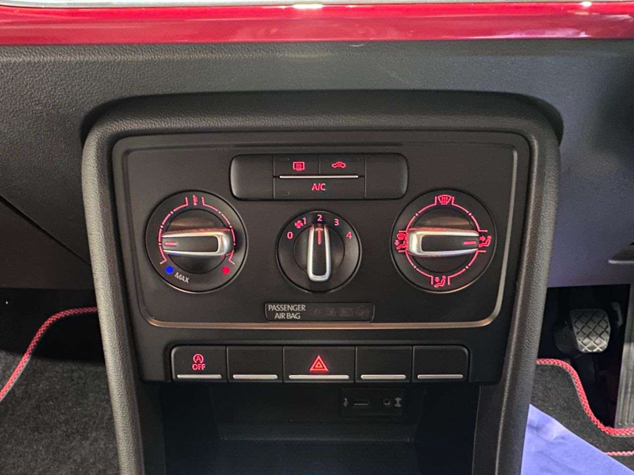 2016 VOLKSWAGEN BEETLE 2016 VOLKSWAGEN BEETLE