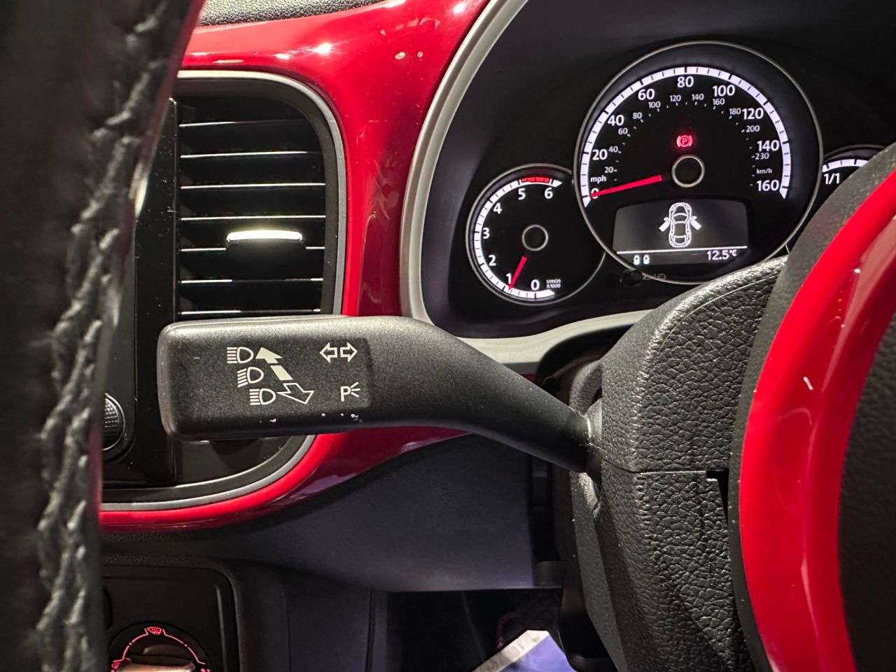 2016 VOLKSWAGEN BEETLE 2016 VOLKSWAGEN BEETLE