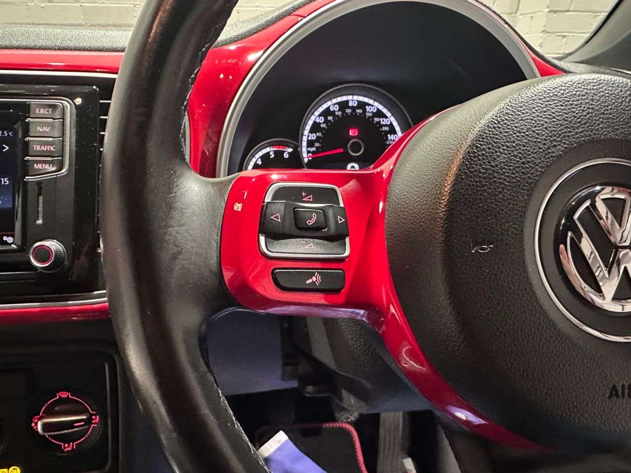 2016 VOLKSWAGEN BEETLE 2016 VOLKSWAGEN BEETLE