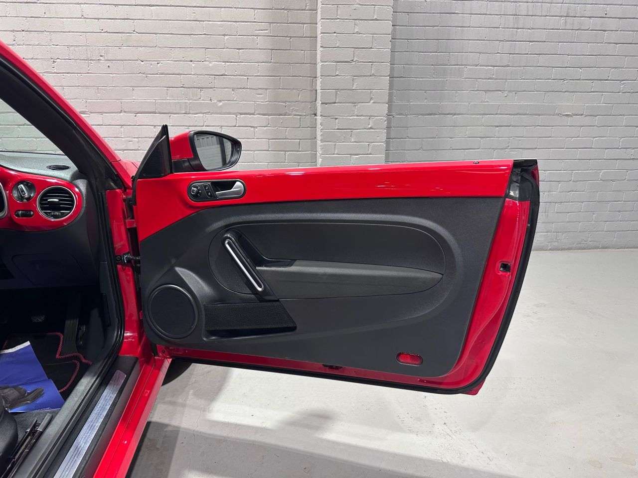 2016 VOLKSWAGEN BEETLE 2016 VOLKSWAGEN BEETLE