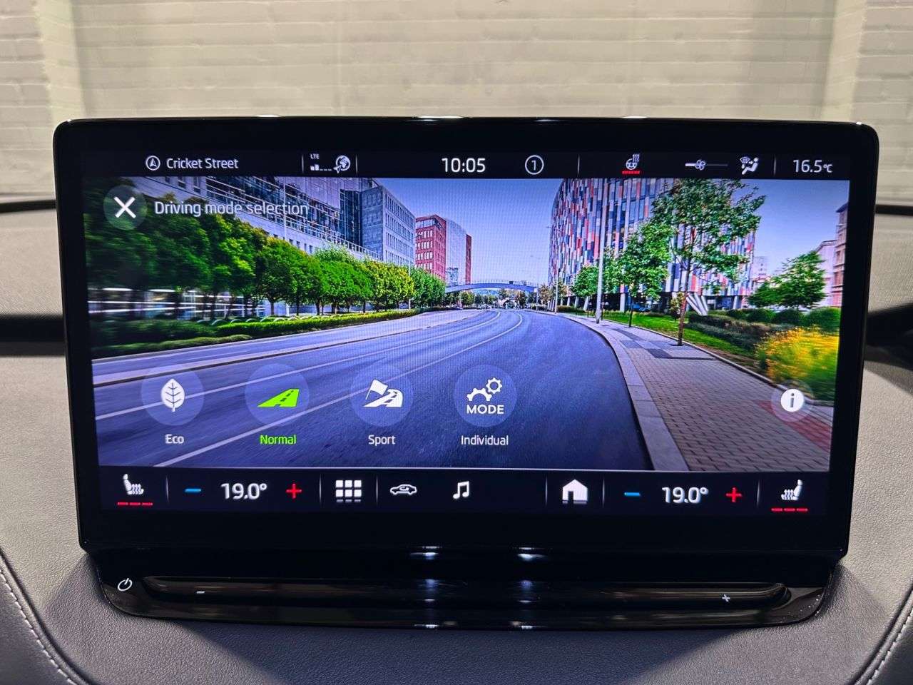 2022 SKODA ENYAQ 2022 SKODA ENYAQ