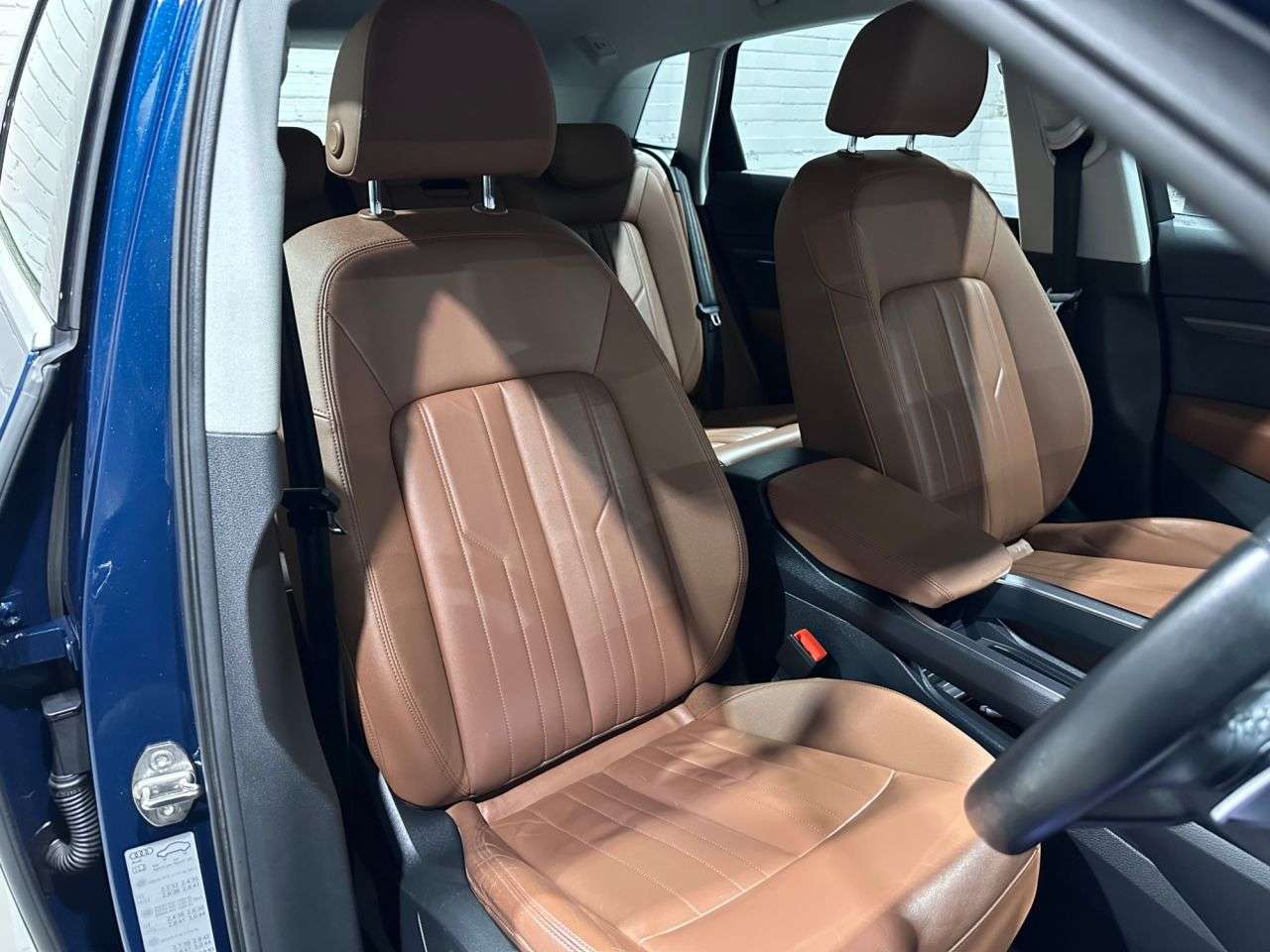 2021 AUDI E-TRON 2021 AUDI E-TRON