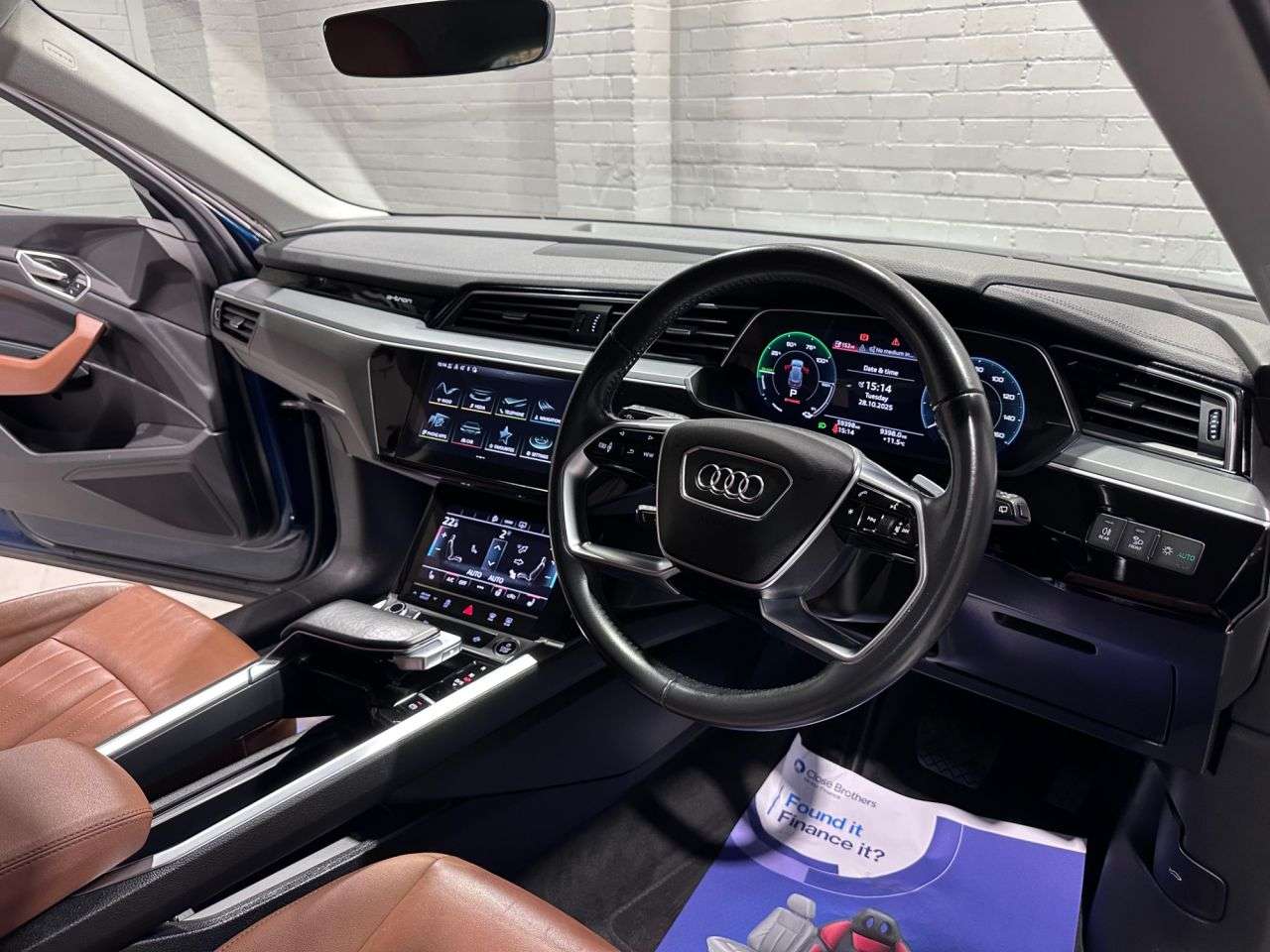 2021 AUDI E-TRON 2021 AUDI E-TRON